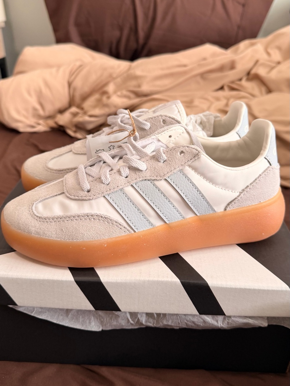 NEW adidas white/blue barreda decode 5.5 women’s, fits like 6 women’s